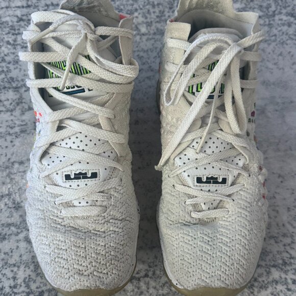 LeBron 17 EP 'Air Command Force' - Picture 4 of 11